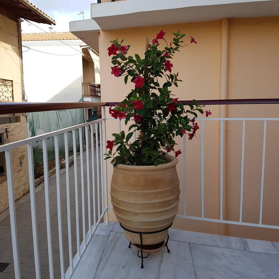 Casa Di Fiori Apartment Lefkada City ภายนอก รูปภาพ